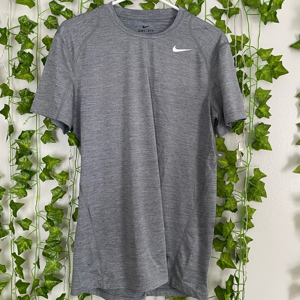 Gray Nike T-shirt